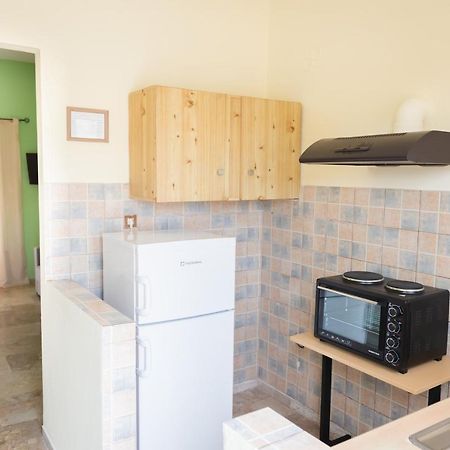 Aristotelis Apartments Vathí エクステリア 写真