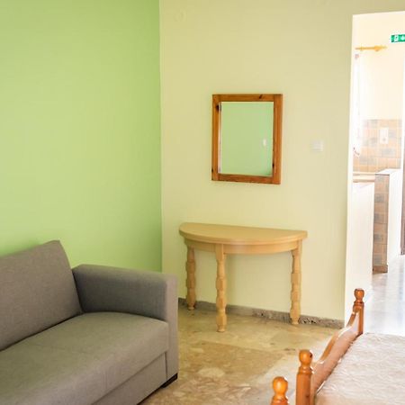 Aristotelis Apartments Vathí エクステリア 写真