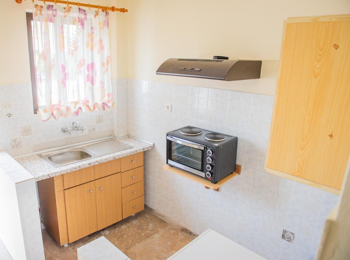 Aristotelis Apartments Vathí エクステリア 写真